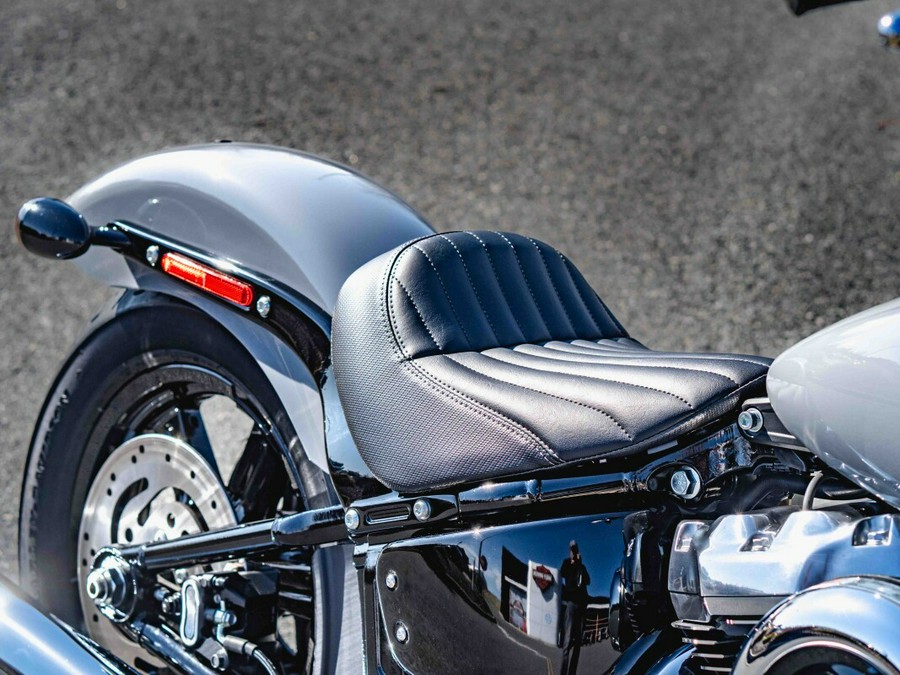 FXBB 2026 Street Bob®