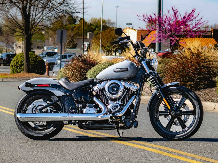 FXBB 2026 Street Bob®