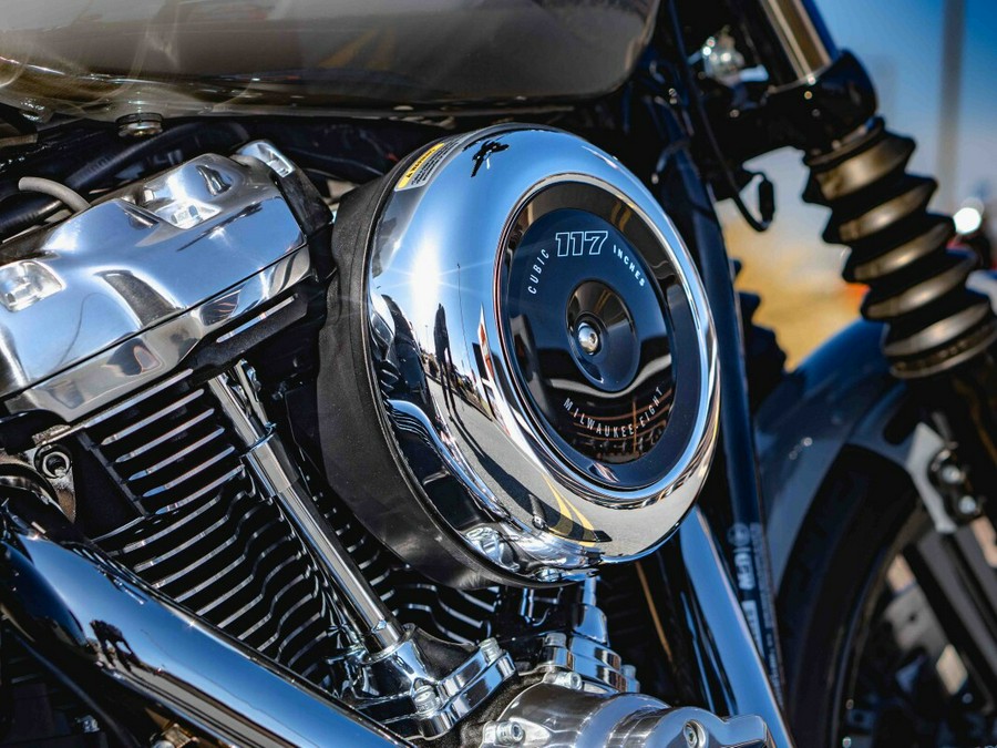 FXBB 2026 Street Bob®