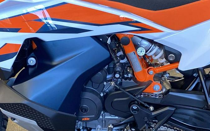 2024 KTM 890 Adventure R