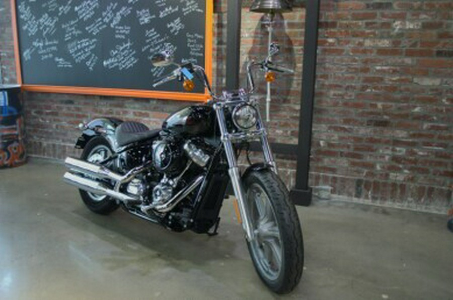 2023 Harley-Davidson Softail Standard Vivid Black