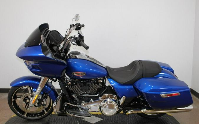 Harley-Davidson Road Glide® 2024 FLTRX 84464300 BLUE BURST