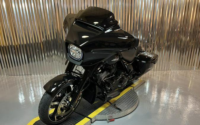 2026 Harley-Davidson FLHX - Street Glide