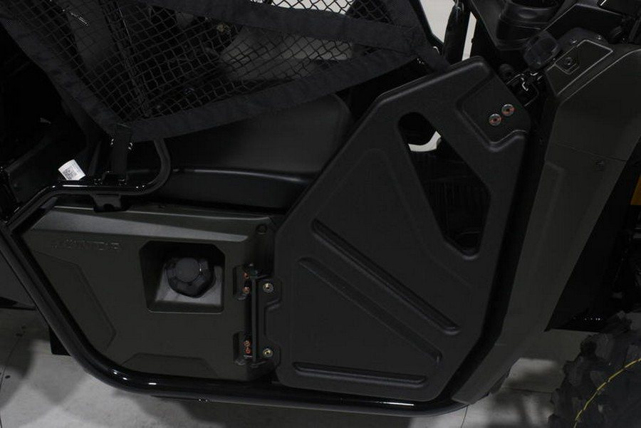 2026 Honda® SXS520M2T