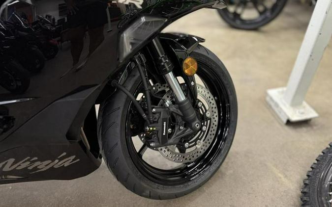 2026 Kawasaki Ninja® ZX™-4R ABS