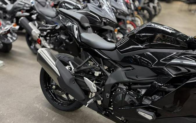 2026 Kawasaki Ninja® ZX™-4R ABS