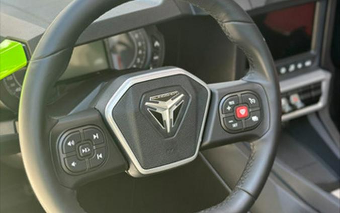 2025 Polaris Slingshot SLINGSHOT SL Autodrive Liquid Lime