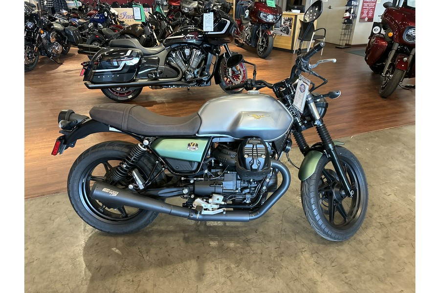 2021 Moto Guzzi V7 Stone E5