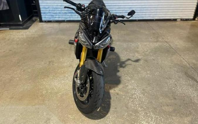 2022 Triumph Speed Triple 1200 RS Sapphire Black