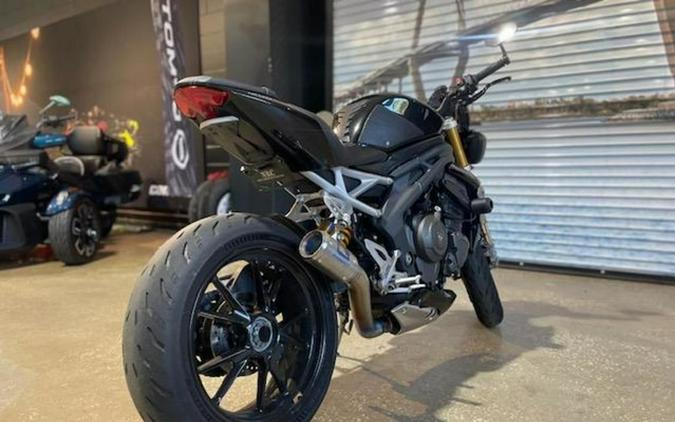 2022 Triumph Speed Triple 1200 RS Sapphire Black