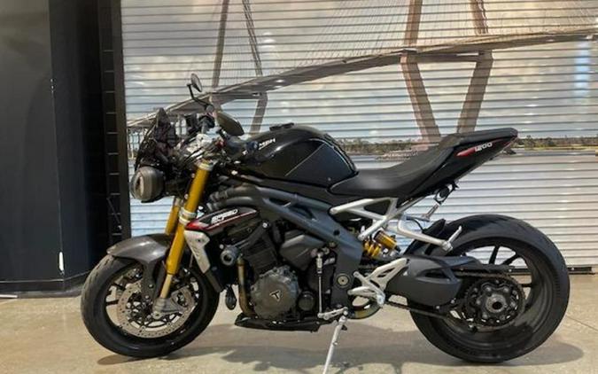 2022 Triumph Speed Triple 1200 RS Sapphire Black