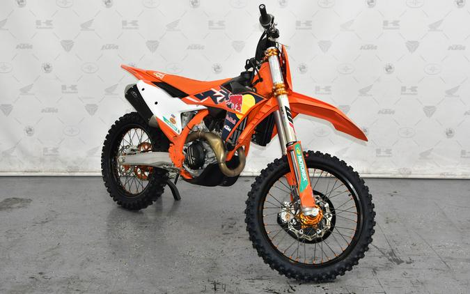 2022 KTM 450 SX-F