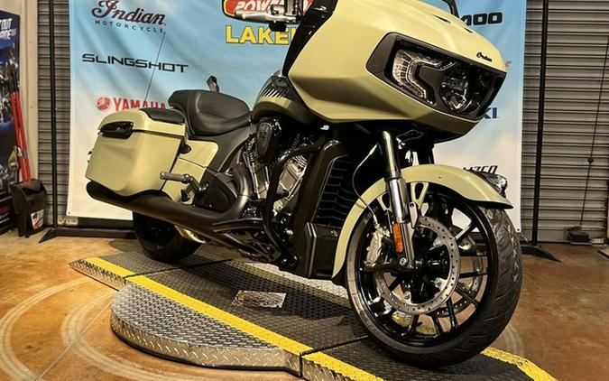 2025 Indian Challenger Dark Horse 112 W/Powerband Audio Moss