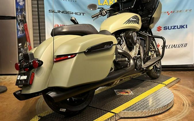 2025 Indian Challenger Dark Horse 112 W/Powerband Audio Moss