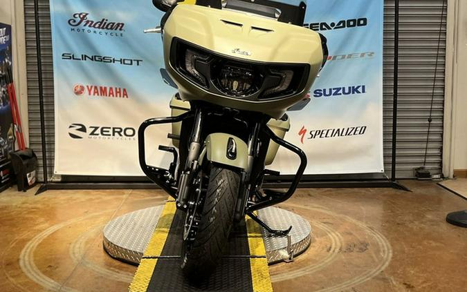 2025 Indian Challenger Dark Horse 112 W/Powerband Audio Moss