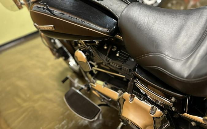 FXDC 2011 Super Glide® Custom