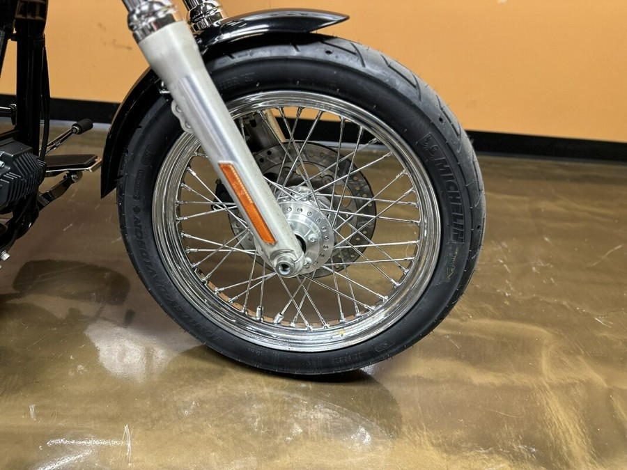 FXDC 2011 Super Glide® Custom