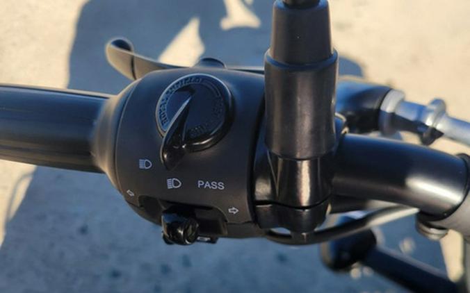 2026 Royal Enfield Classic 350 Gun Grey