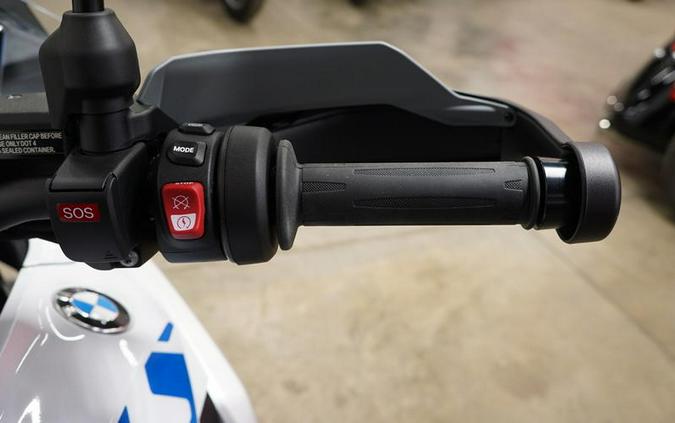 2025 BMW R 1300 GS Light White