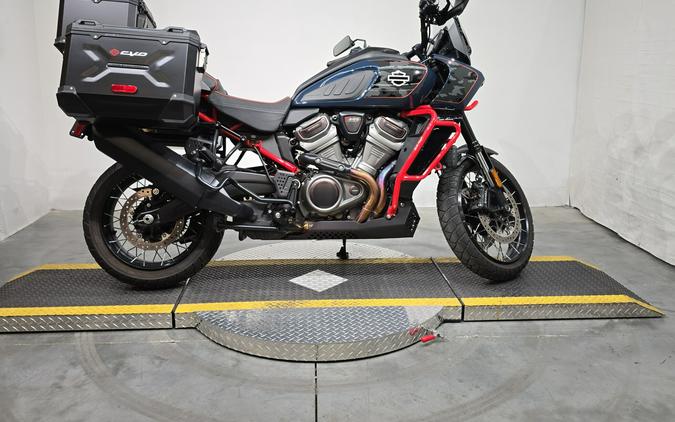 RA1250SE 2025 CVO™ Pan America®