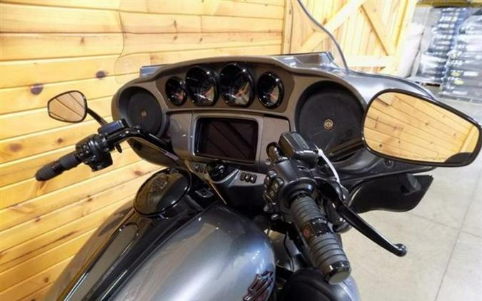 2019 Harley-Davidson® FLHTKSE - CVO™ Limited