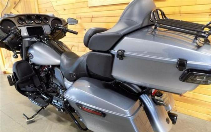 2019 Harley-Davidson® FLHTKSE - CVO™ Limited