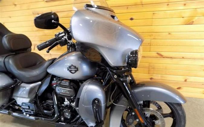 2019 Harley-Davidson® FLHTKSE - CVO™ Limited