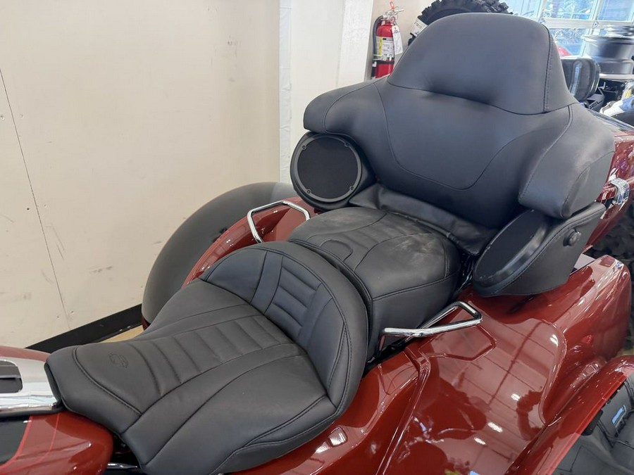 2024 Harley-Davidson® FLHTCUTG - Tri Glide® Ultra