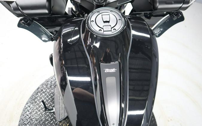 2026 Harley-Davidson® Road Glide™ FLTRX