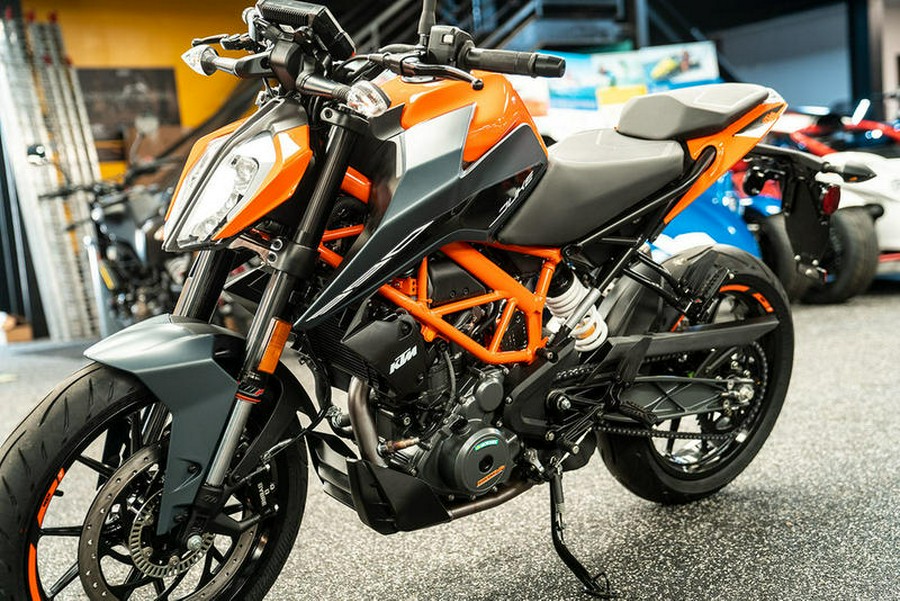 2023 KTM 390 Duke