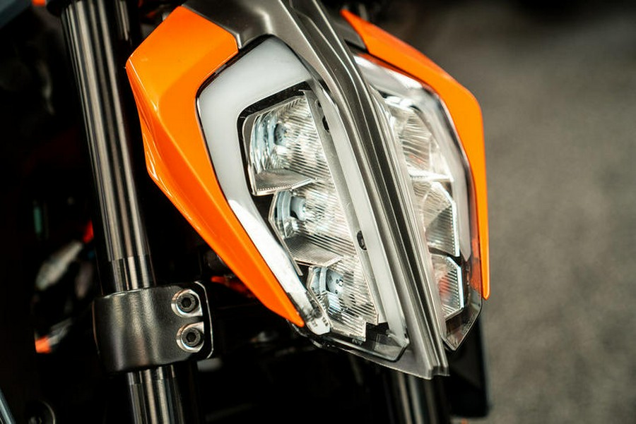 2023 KTM 390 Duke