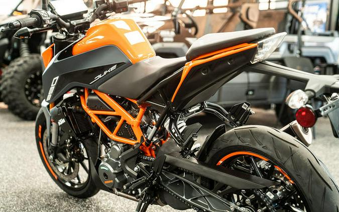 2023 KTM 390 Duke