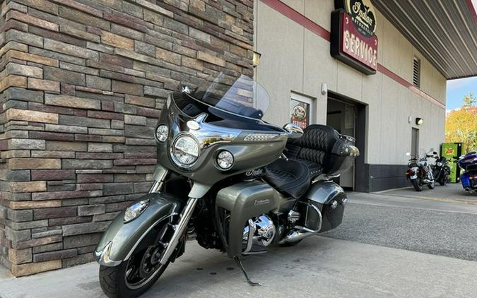 2021 Indian Roadmaster Alumina JadeThunder Black