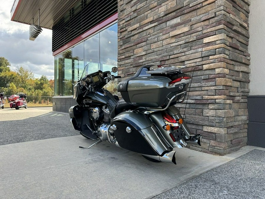 2021 Indian Roadmaster Alumina JadeThunder Black