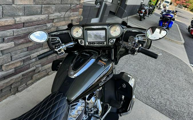 2021 Indian Roadmaster Alumina JadeThunder Black