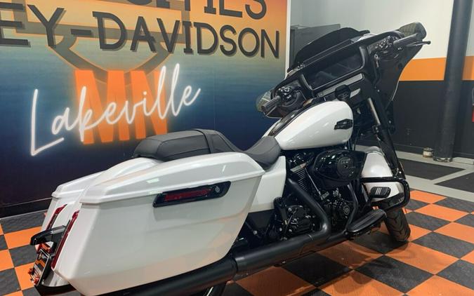 2024 Harley-Davidson Street Glide FLHX