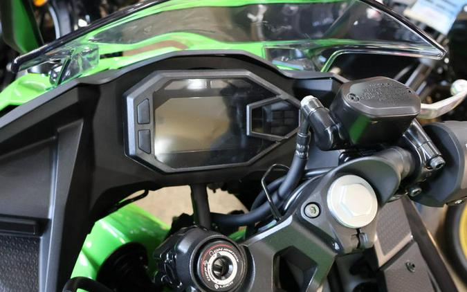 2024 Kawasaki Ninja® 500 KRT