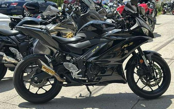 2023 Yamaha YZF-R3 ABS