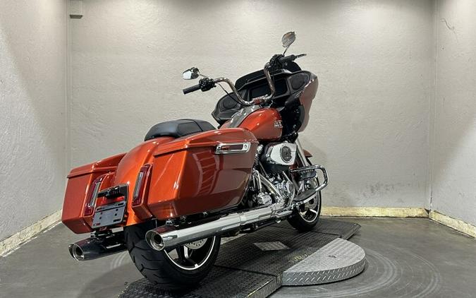 Harley-Davidson Road Glide® 2024 FLTRX 84464279 WHISKEY FIRE