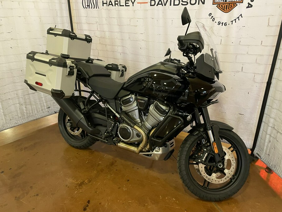 2022 Harley-Davidson Pan America™ 1250 Special RA1250S Black