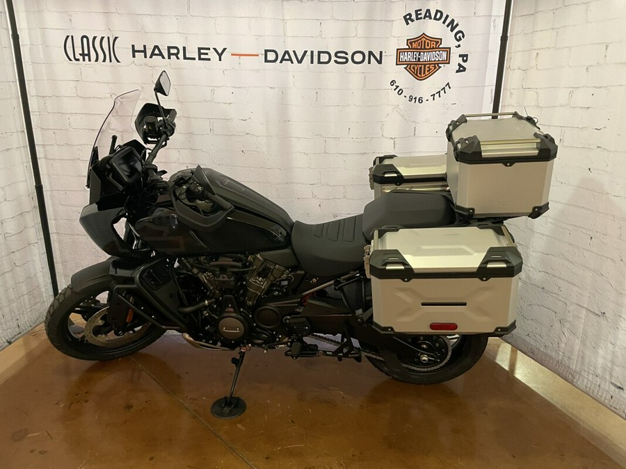 2022 Harley-Davidson Pan America™ 1250 Special RA1250S Black