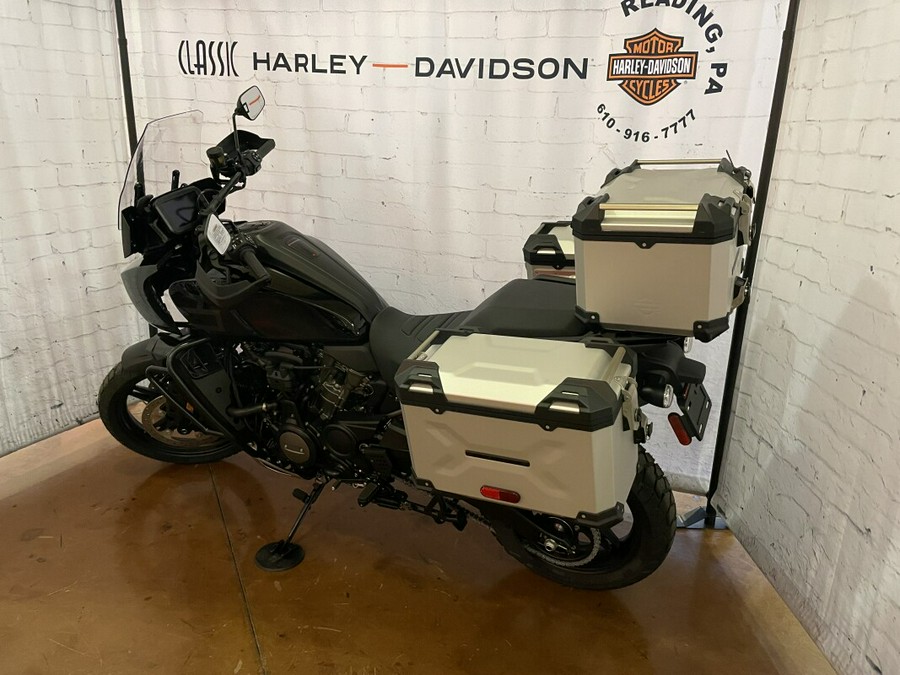 2022 Harley-Davidson Pan America™ 1250 Special RA1250S Black