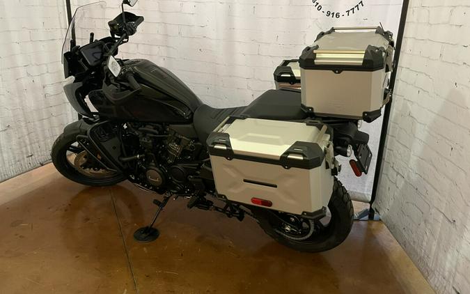 2022 Harley-Davidson Pan America™ 1250 Special RA1250S Black