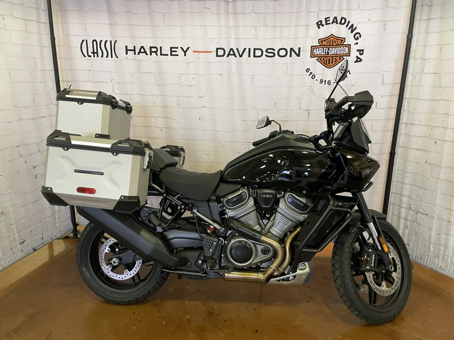 2022 Harley-Davidson Pan America™ 1250 Special RA1250S Black