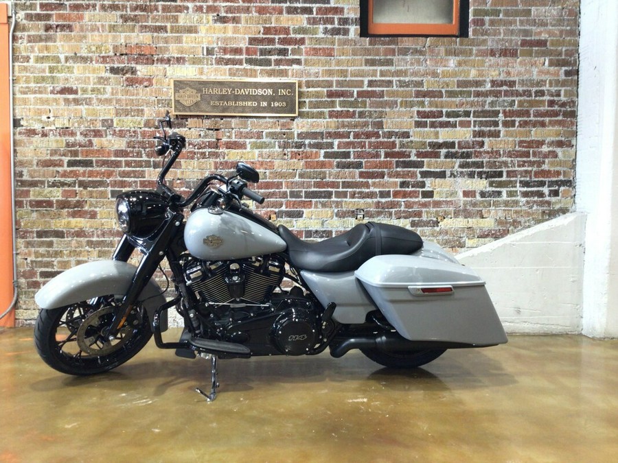 2025 Harley-Davidson Road King Special