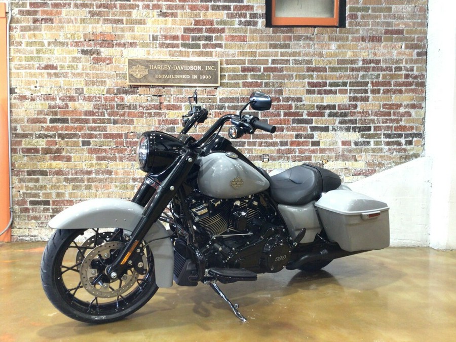 2025 Harley-Davidson Road King Special