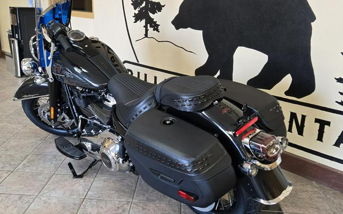 2026 Harley-Davidson® Heritage Classic Midnight Ember w/Laced Wheels