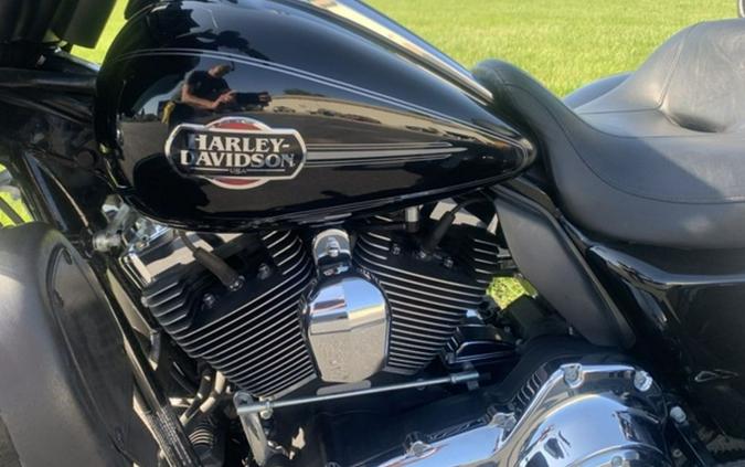 2012 Harley-Davidson® FLHTCUTG - Tri Glide® Ultra Classic®