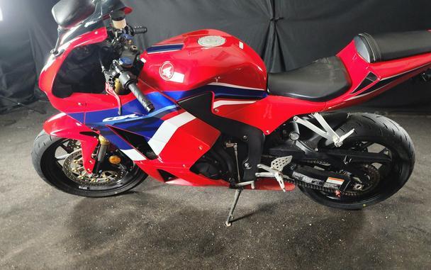 2023 HONDA CBR600RR - F900021