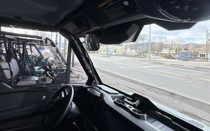 2026 Can-Am Defender MAX Limited HD11